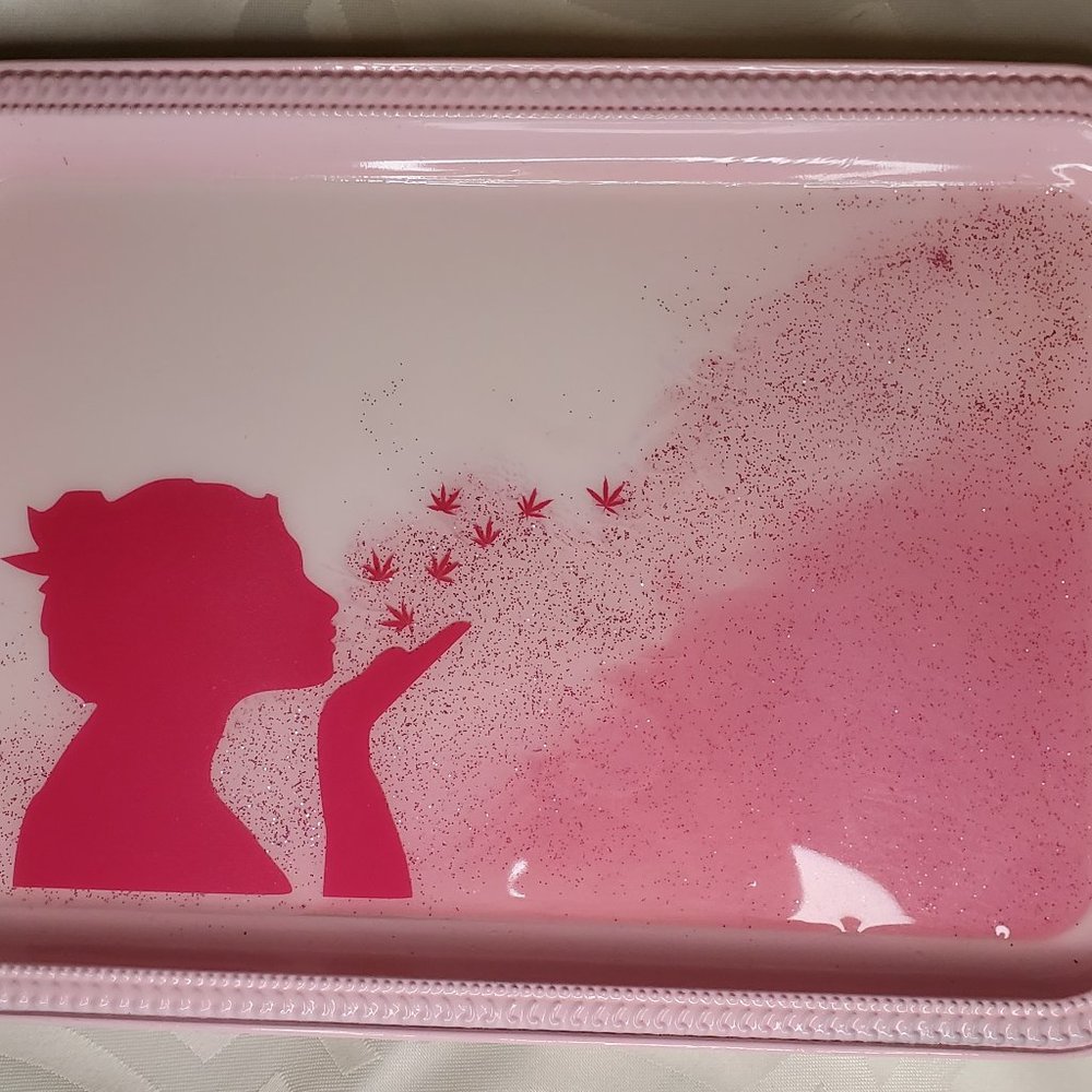 Blowing Cannabis 420 Leaf Sparkly Pink Glitter Beauty Rolling Tray